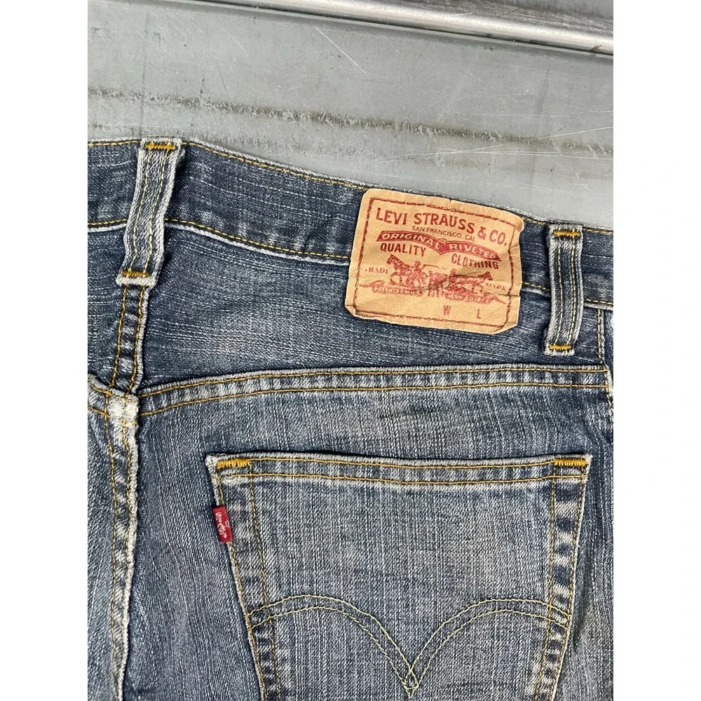 Levis 559 Jeans Mens 32x30 Blue‎ Medium Wash Denim Relaxed Straight 100% Cotton